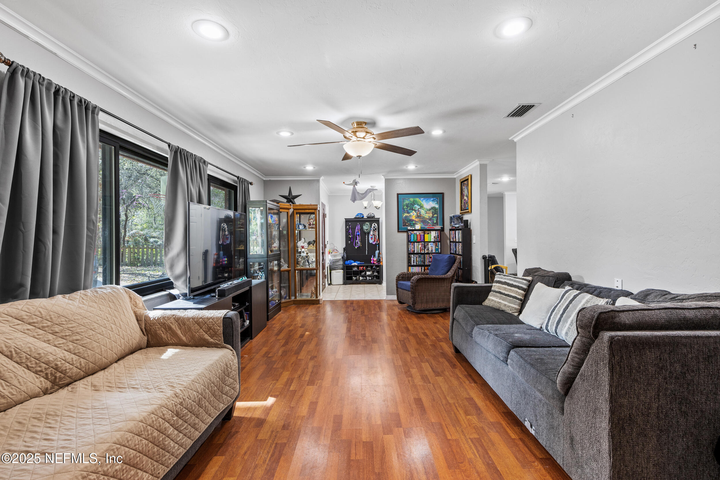 7700 CLOVER Lane