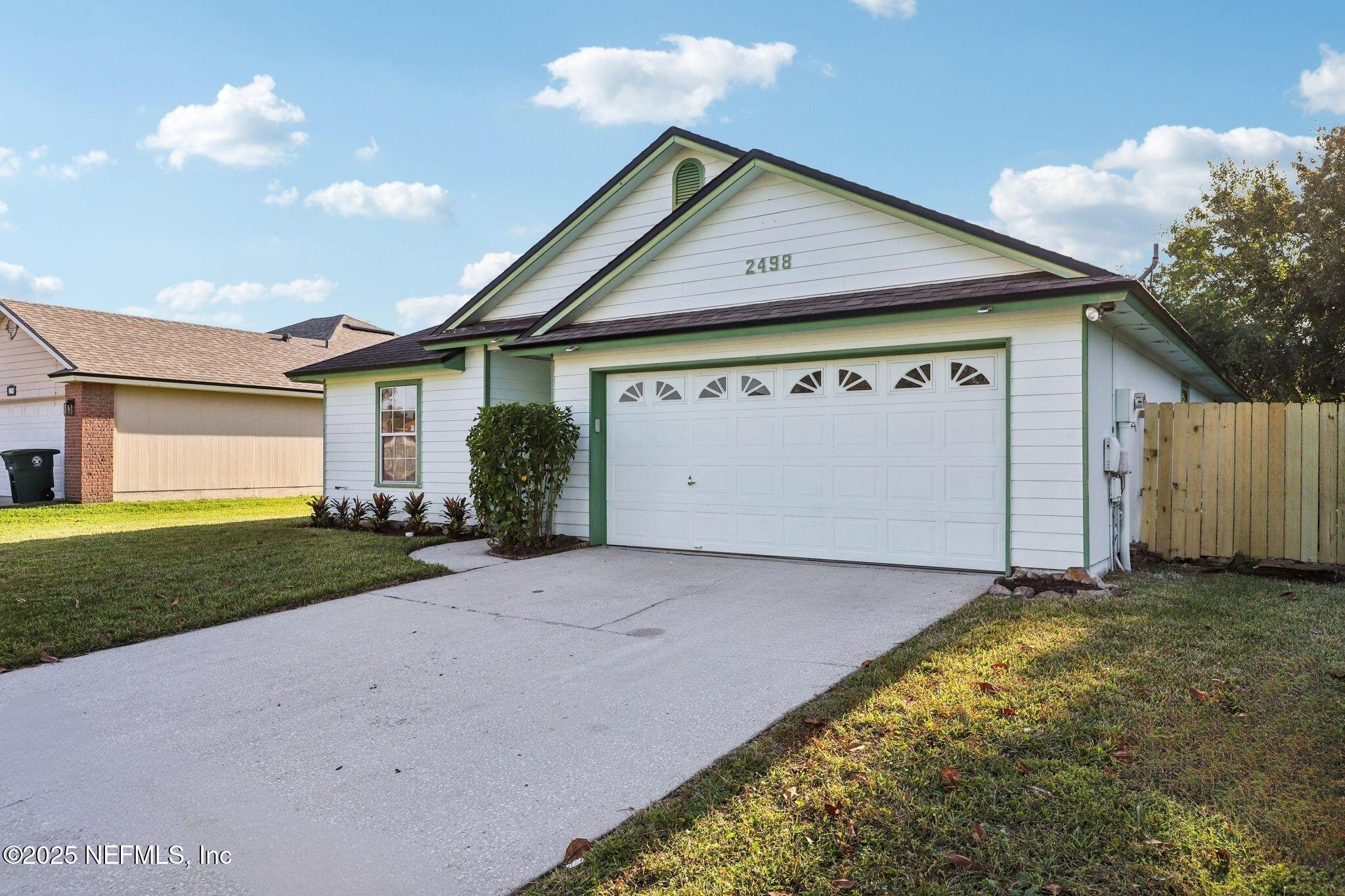 2498 BENTWATER Drive W