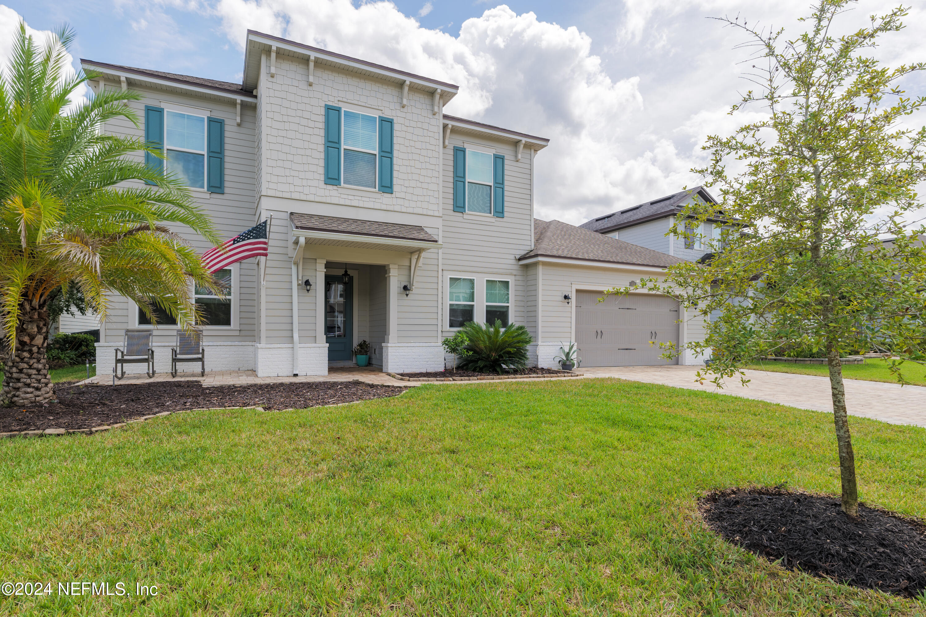 818 OUTLOOK Drive