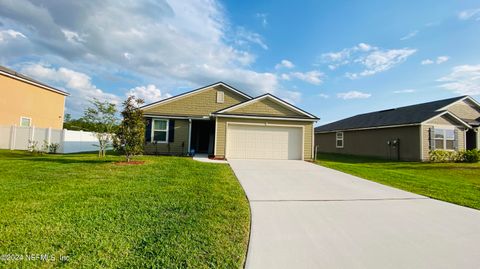 Single Family Residence in Jacksonville FL 15644 SADDLED CHARGER Drive.jpg