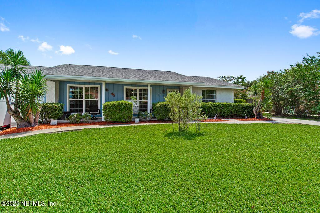 1726 E PAPAYA Drive