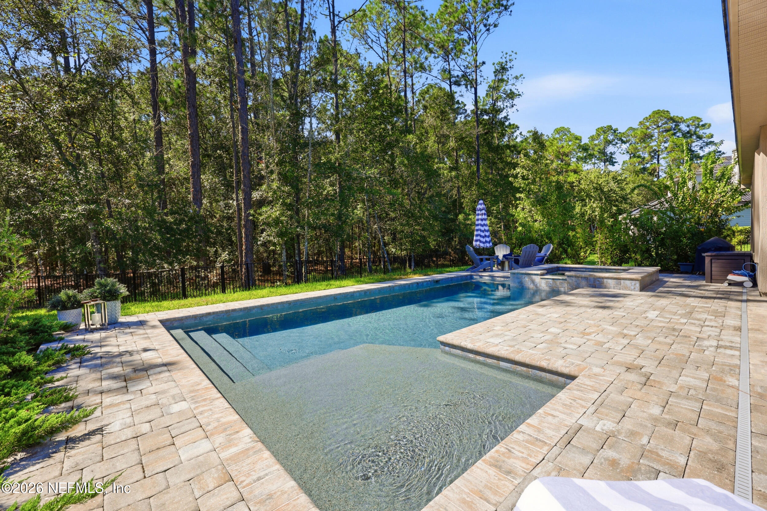 1559 GREEN MOSS Lane