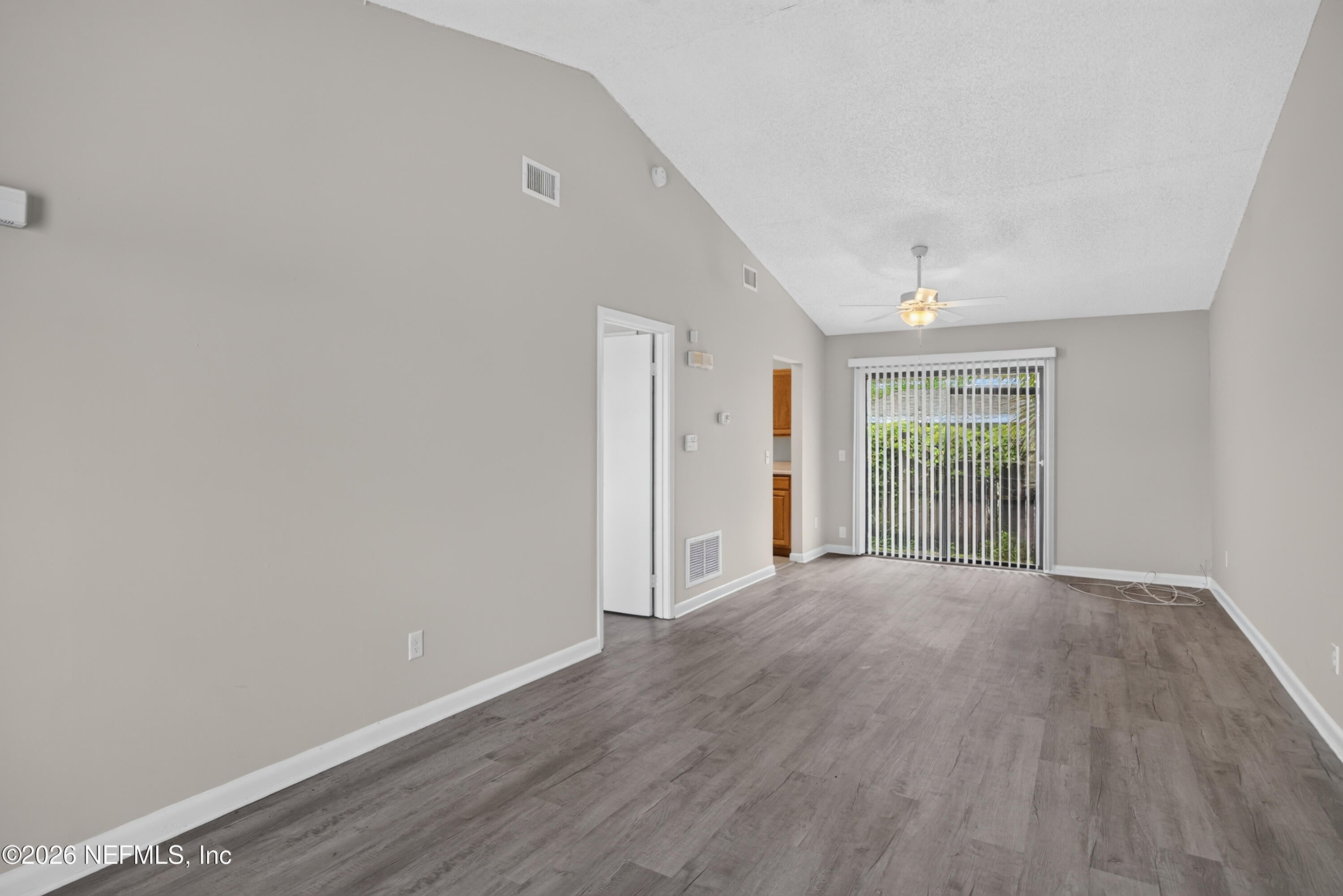 2715 TROLLIE Lane