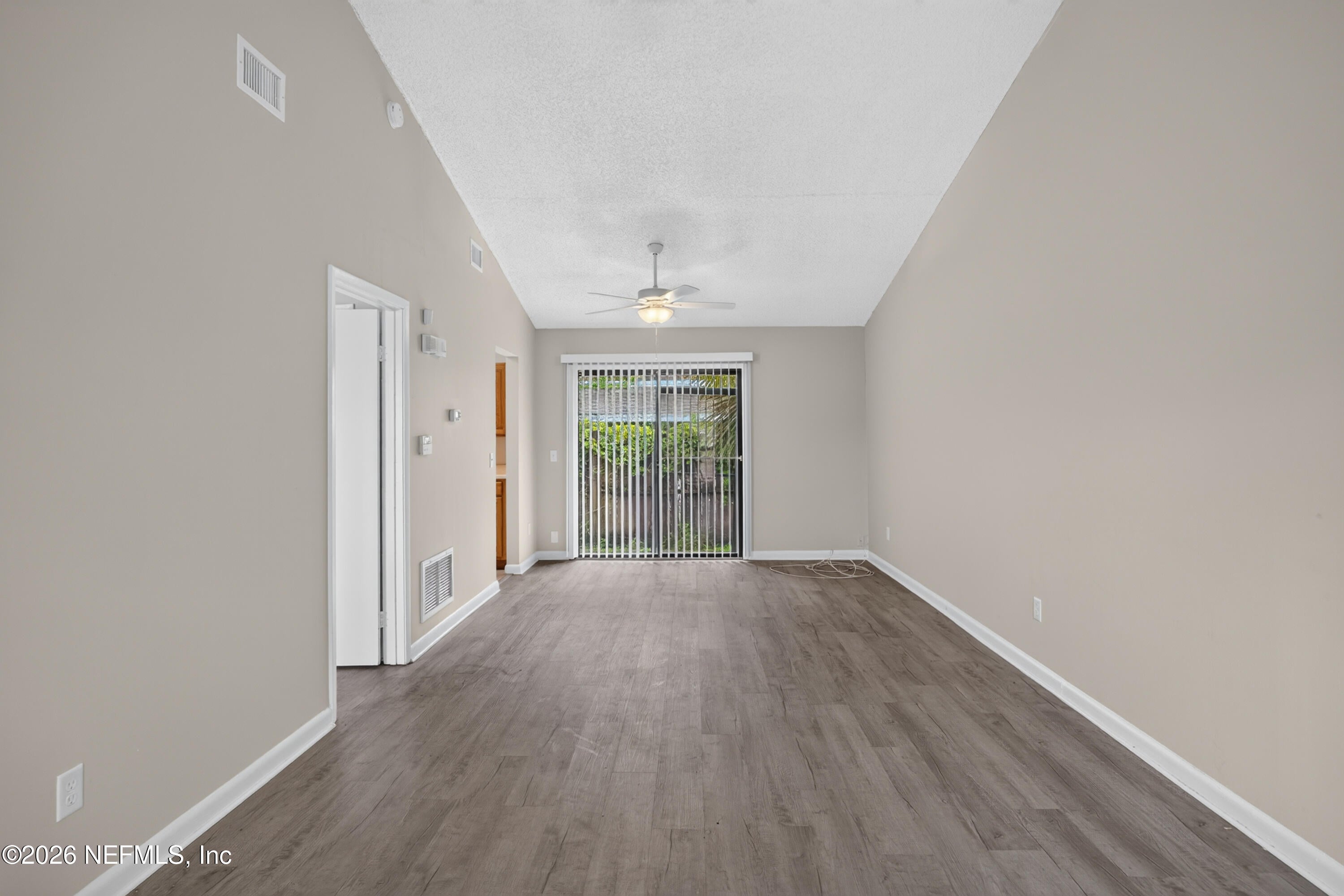 2715 TROLLIE Lane