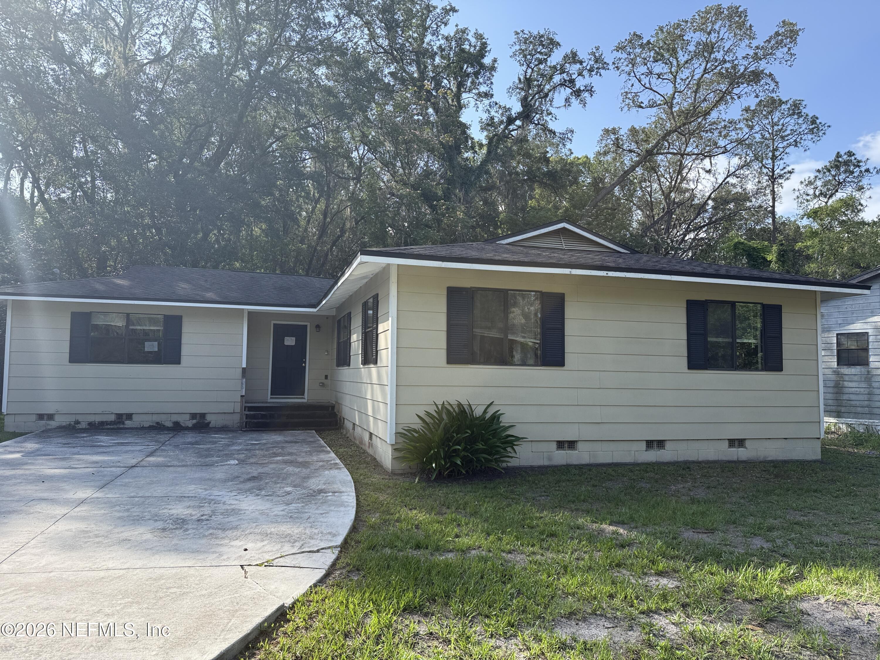 22979 NE COUNTY ROAD 200B