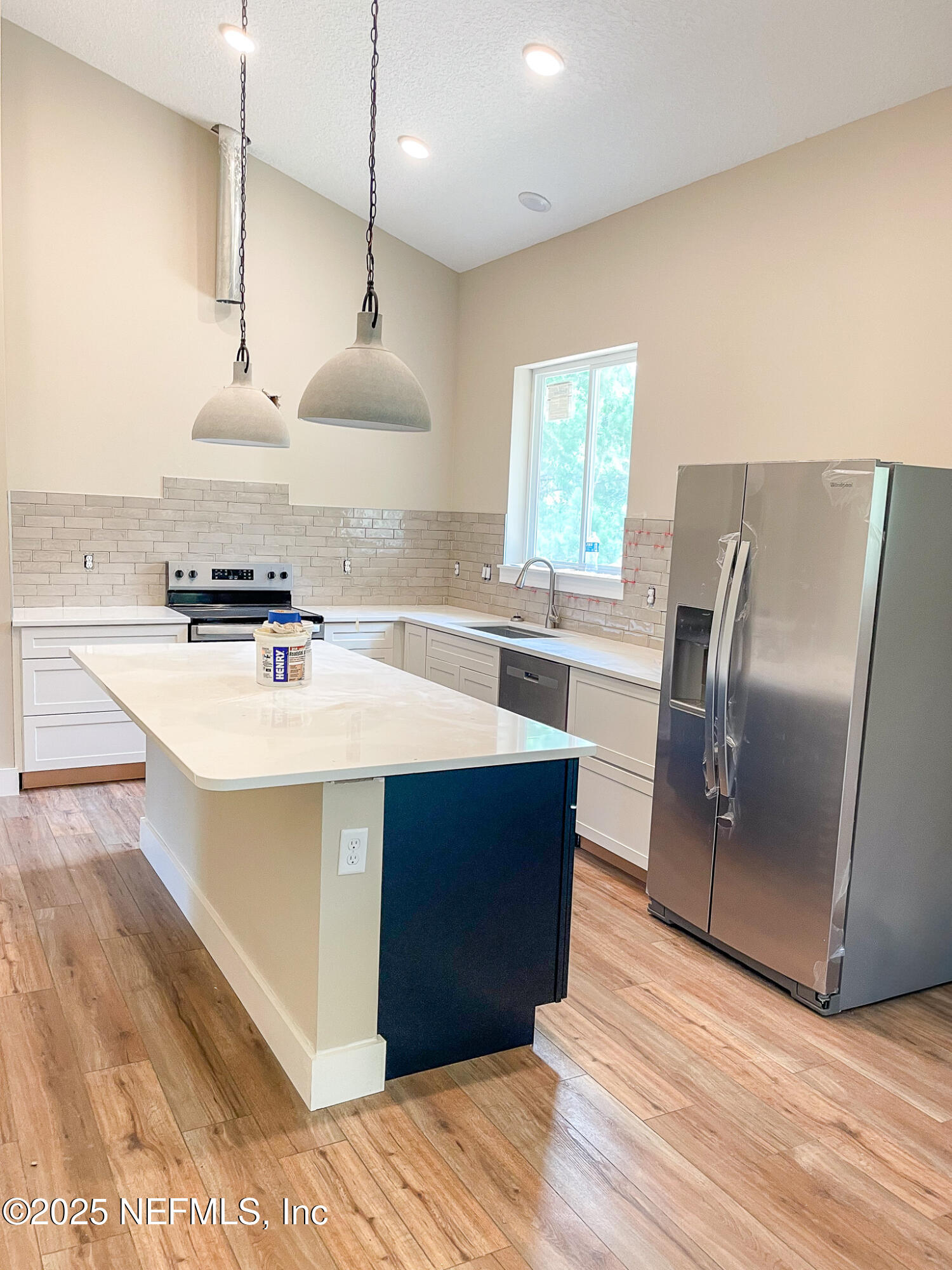 4071 LAZY ACRES Road