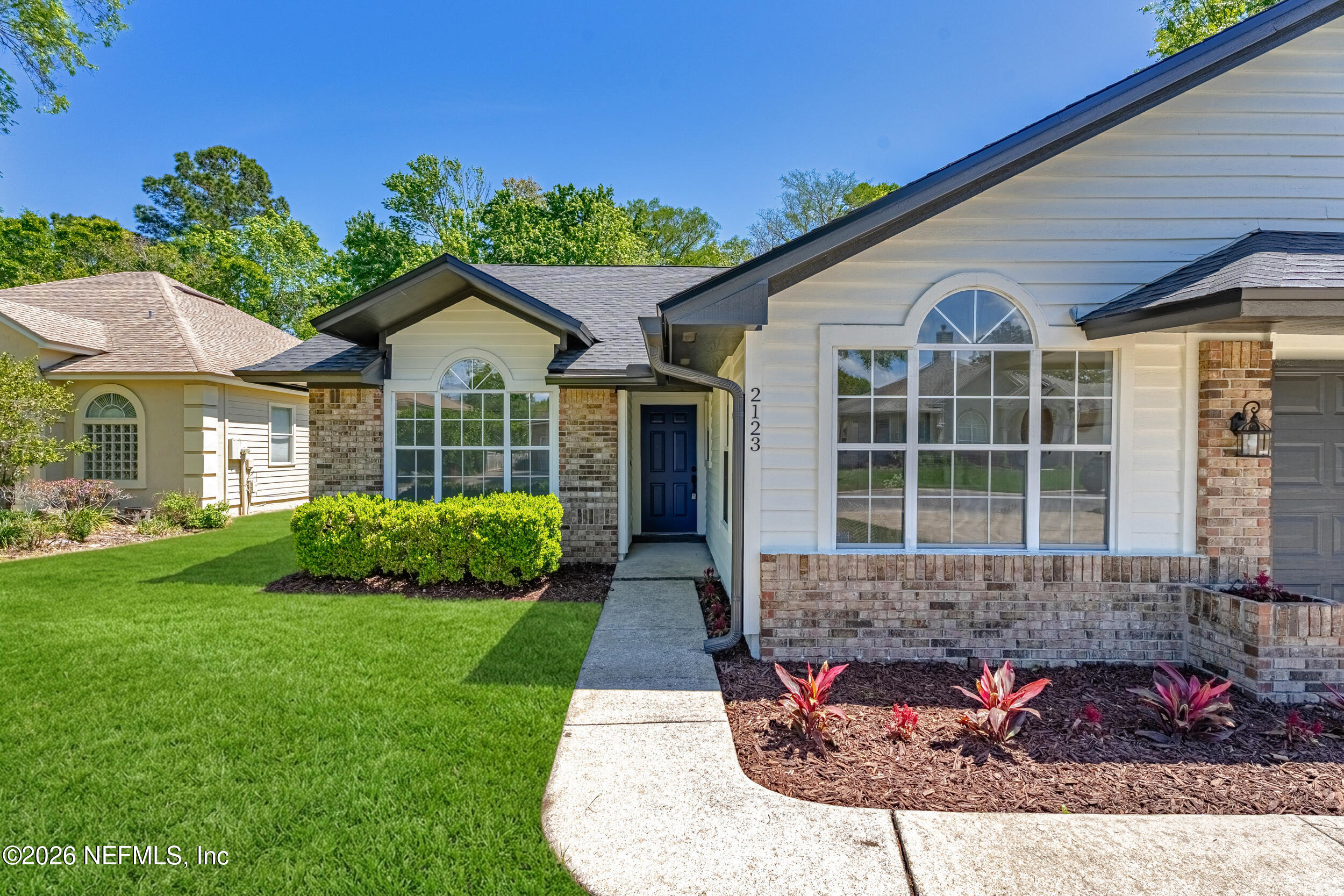 2123 BIRCH BARK Court E