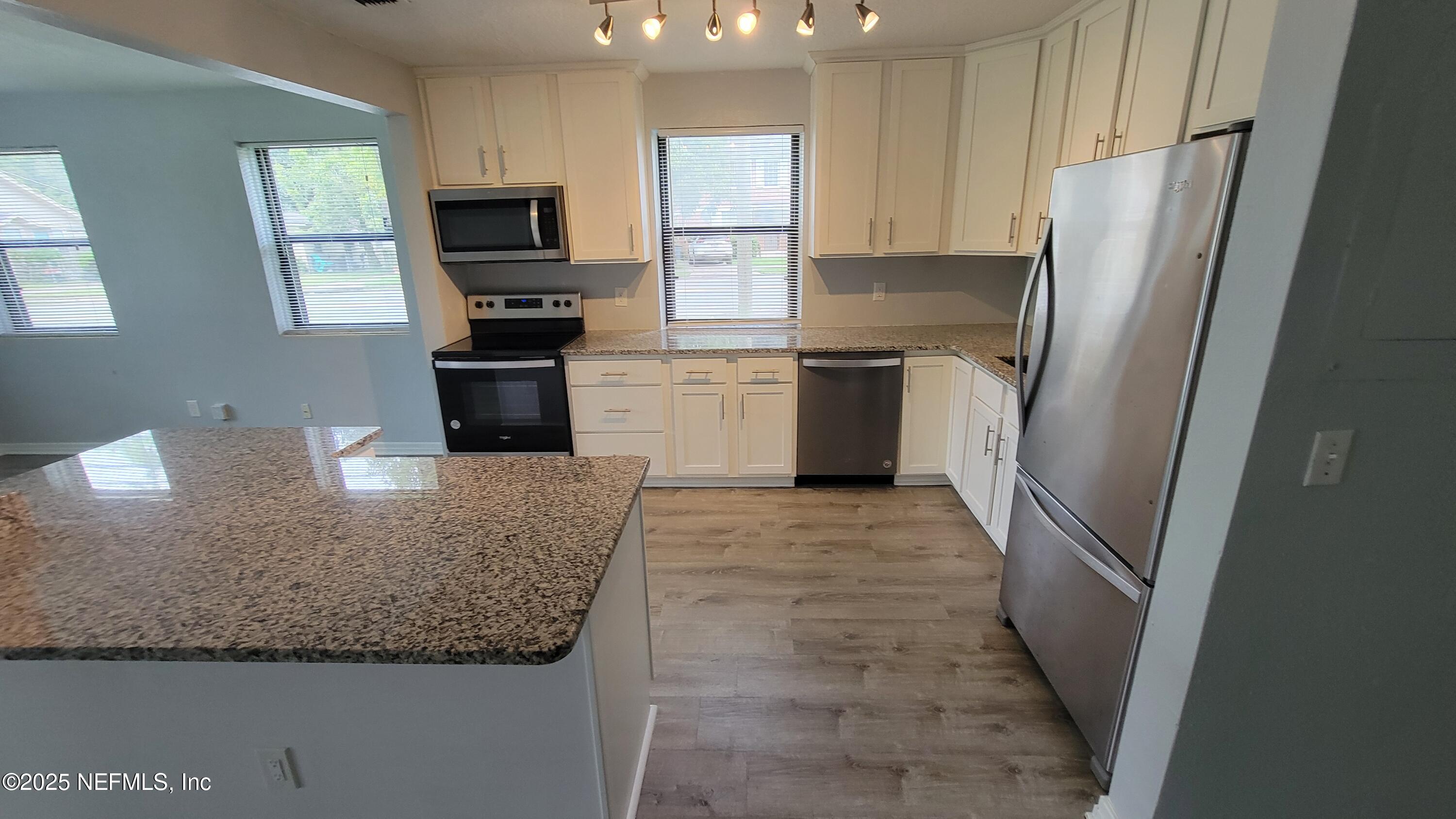 1003 BRIERFIELD Drive