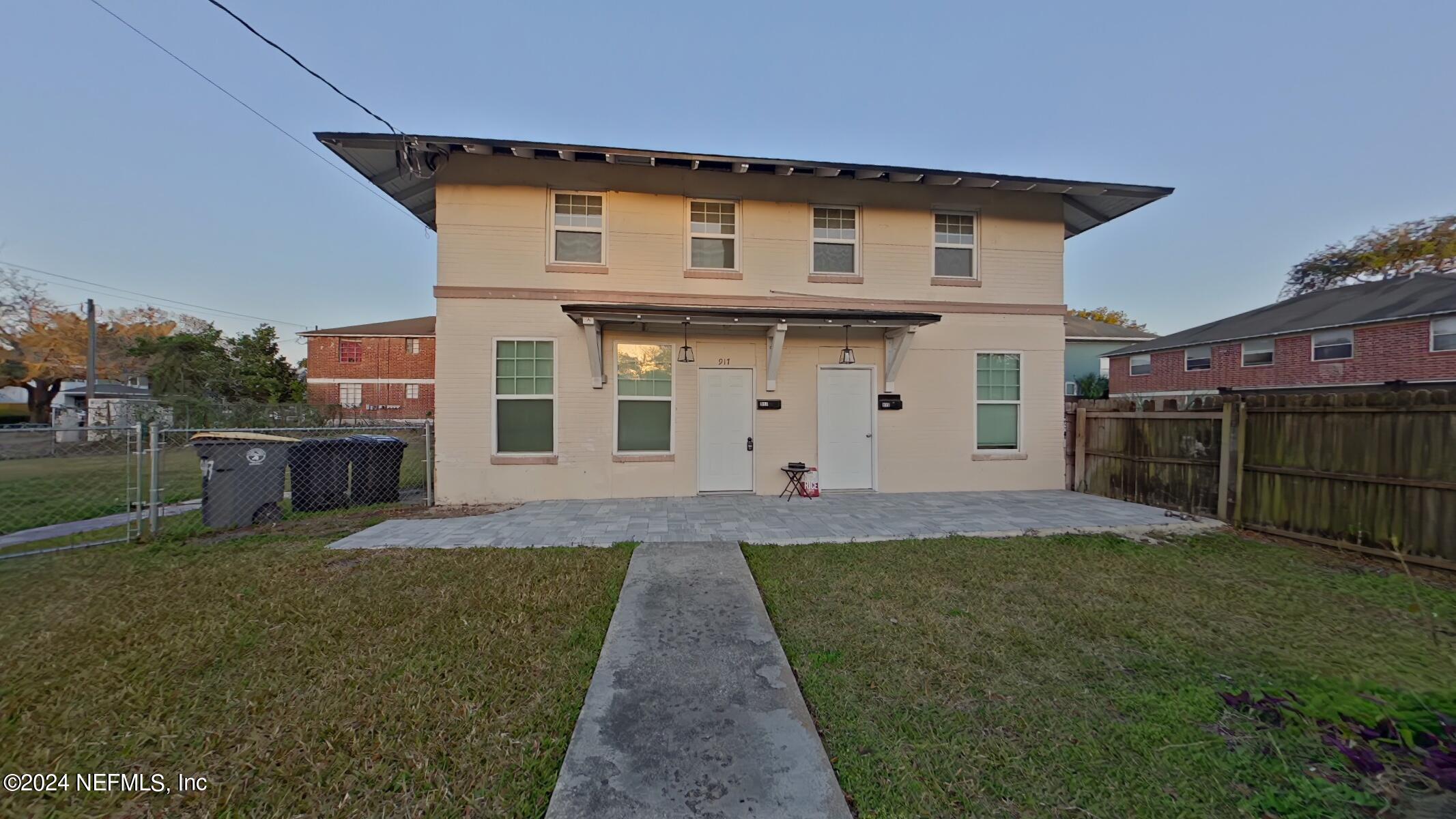 Jacksonville, FL home for sale located at 917 COPELAND Street, Jacksonville, FL 32204
