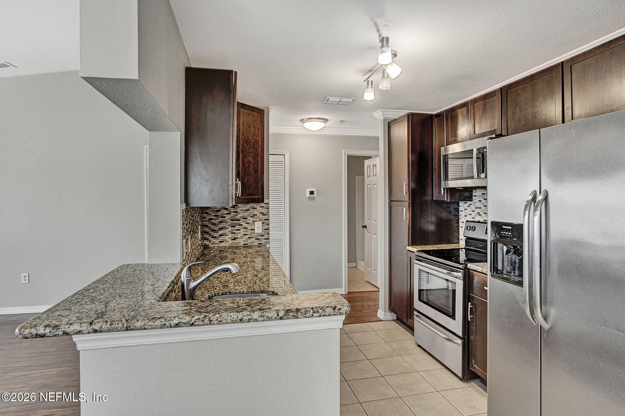 7800 POINT MEADOWS Drive 631