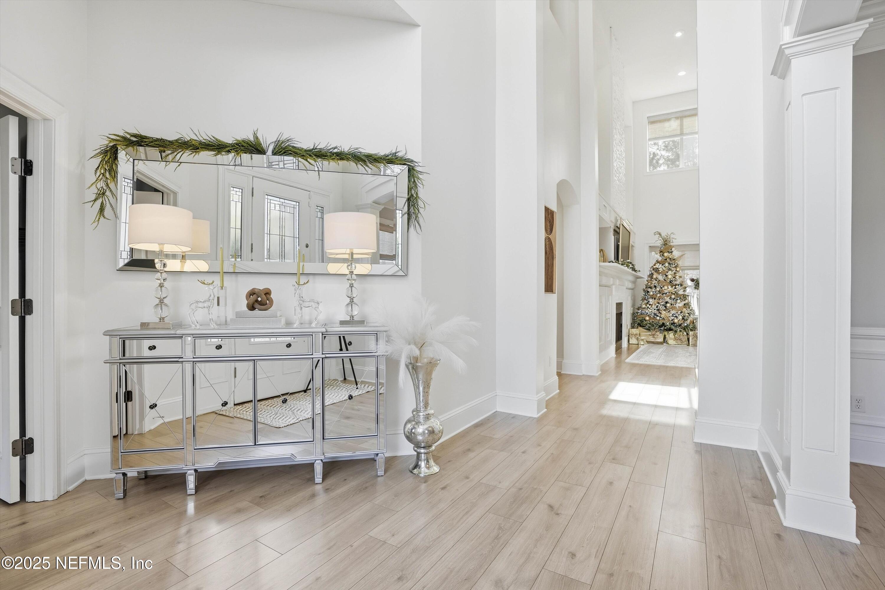 4377 CASTLE OAK Court