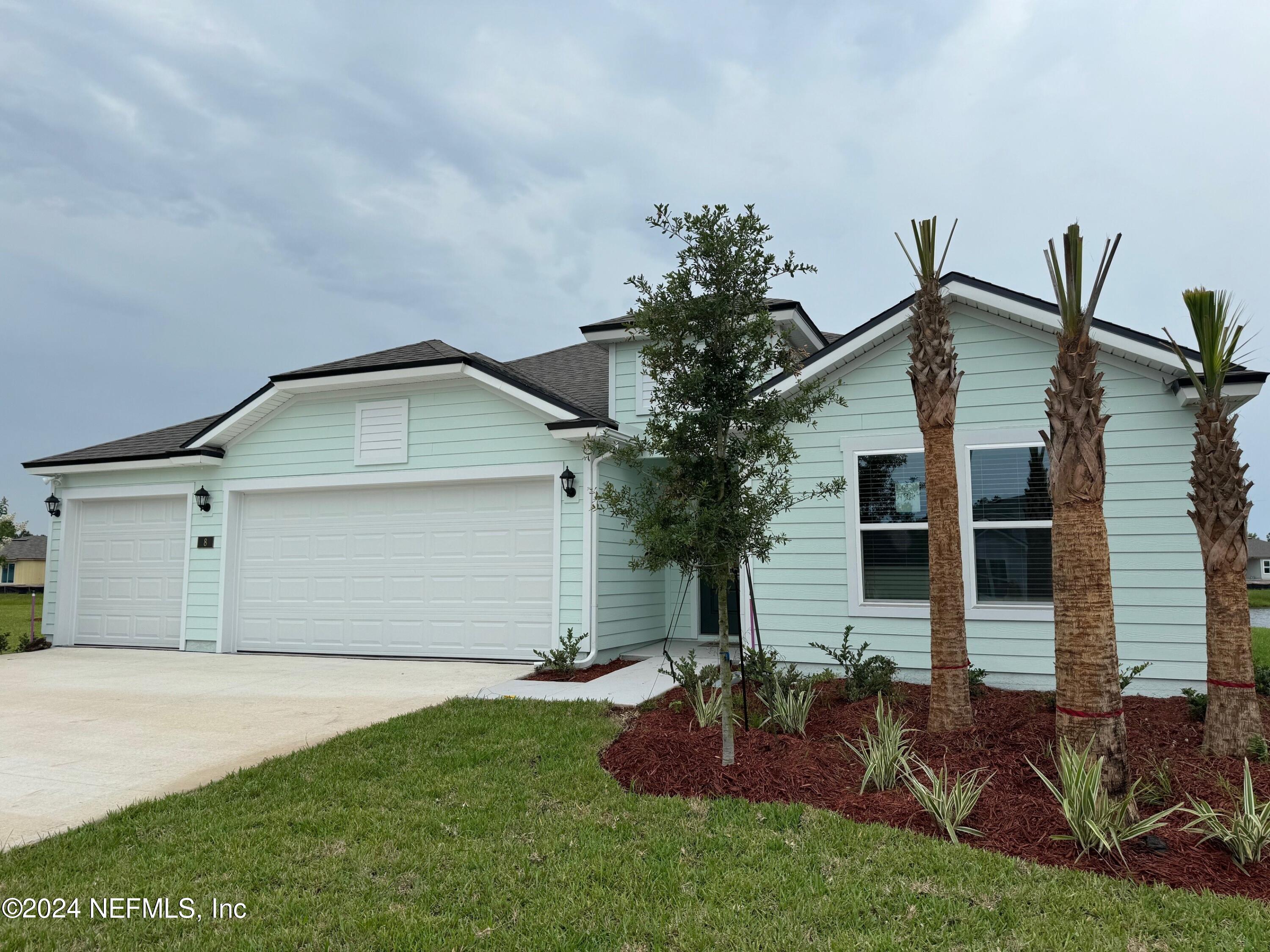 Palm Coast, FL home for sale located at 8 Crosscut Court, Palm Coast, FL 32137