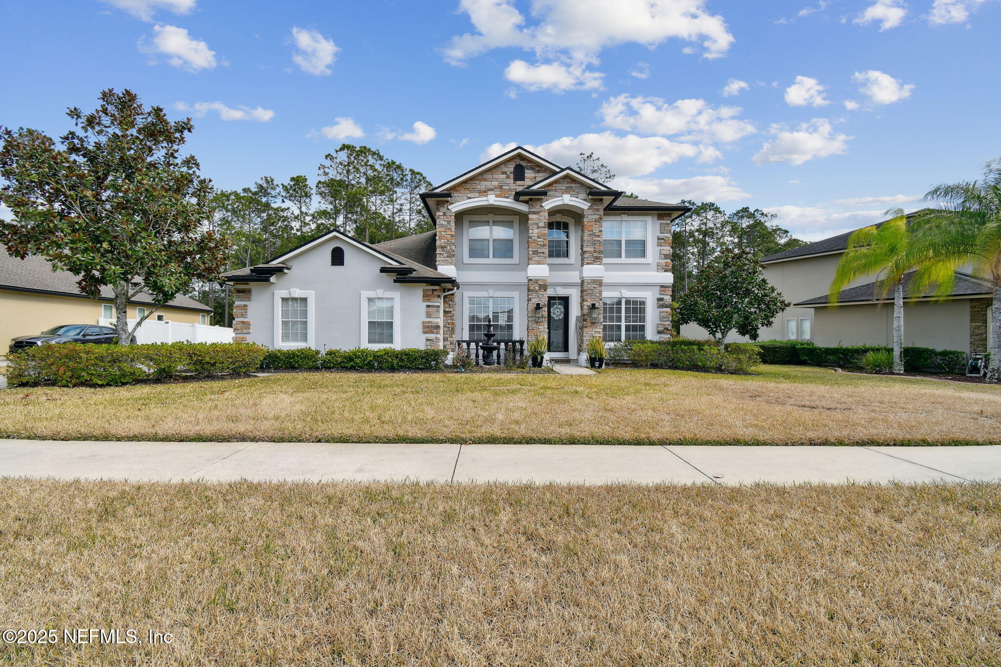 1343 COOPERS HAWK Way