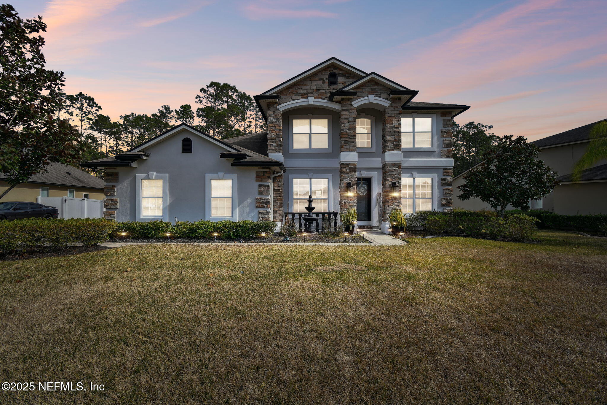 1343 COOPERS HAWK Way