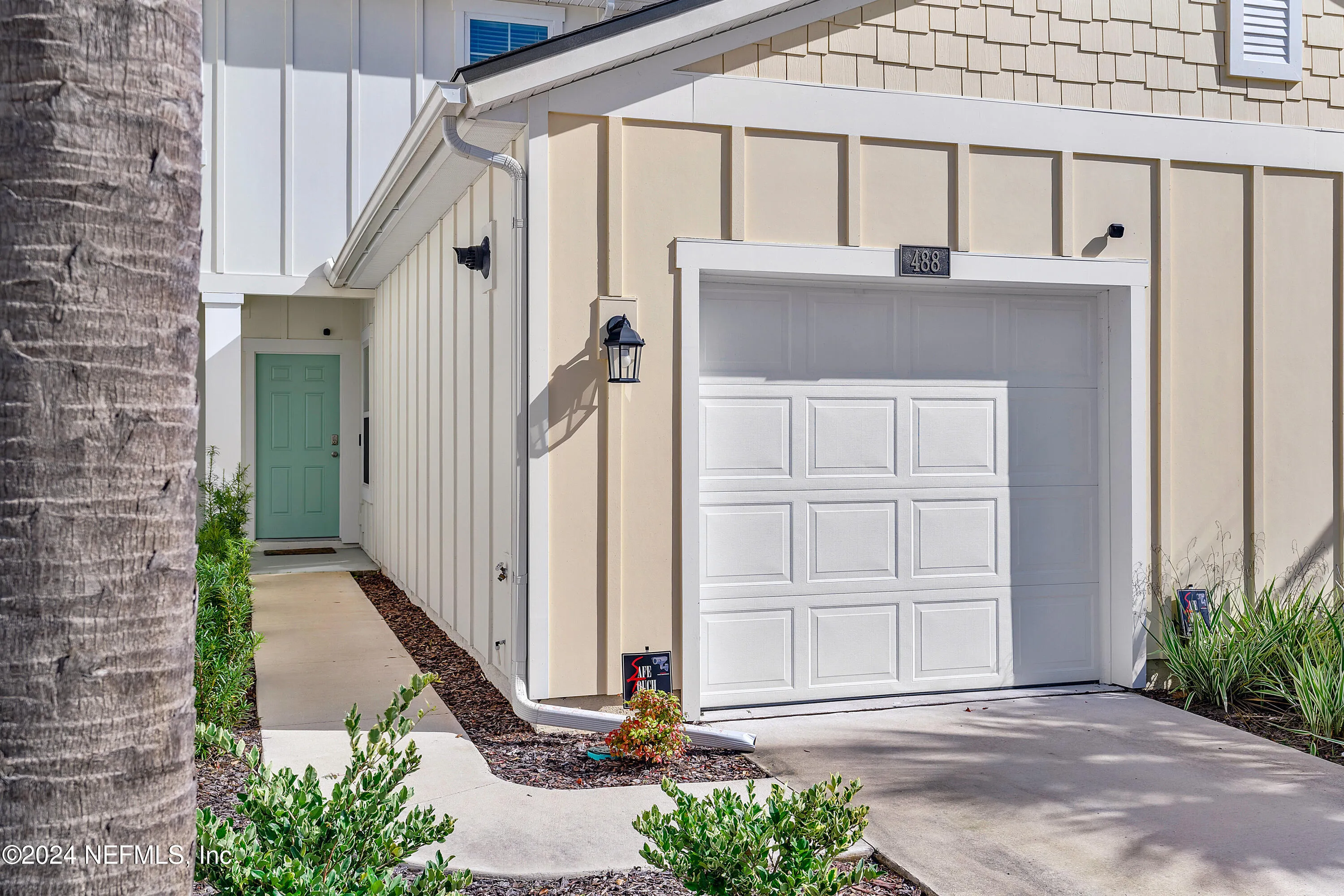 St Augustine, Florida 32092, United States, 2 Bedrooms Bedrooms, ,3 BathroomsBathrooms,Residential,Active,35397