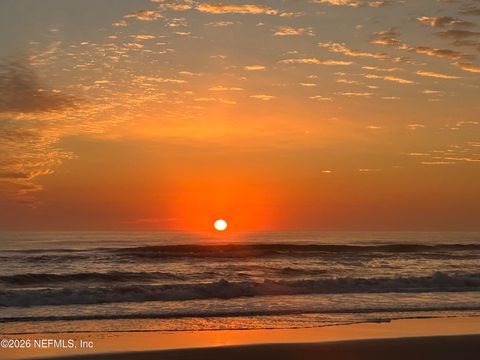 Photo of 138 12TH Avenue S, Jacksonville Beach, FL 32250 (MLS # 2142851)
