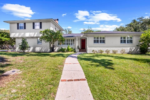 Photo of 4703 QUEEN Lane, Jacksonville, FL 32210 (MLS # 2166136)