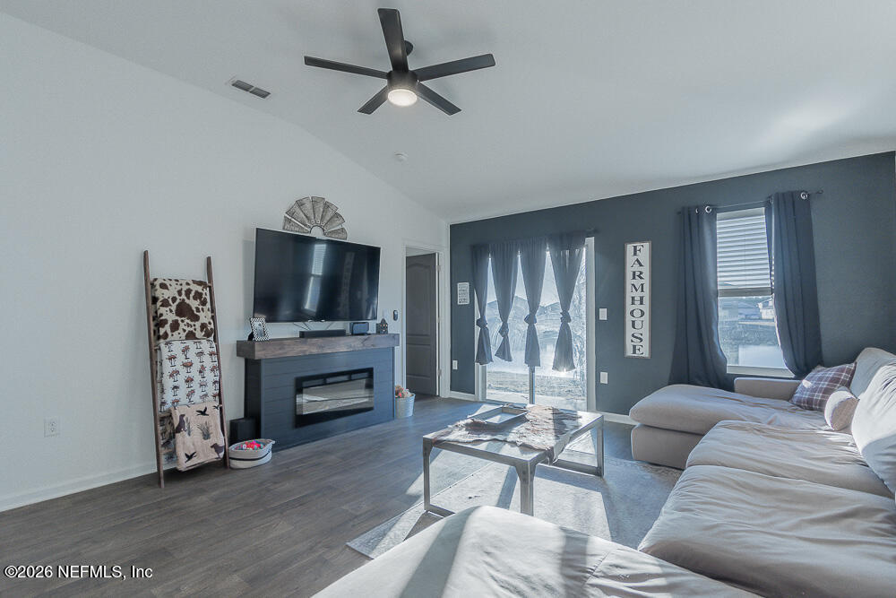 12634 CACAO TREE Trail