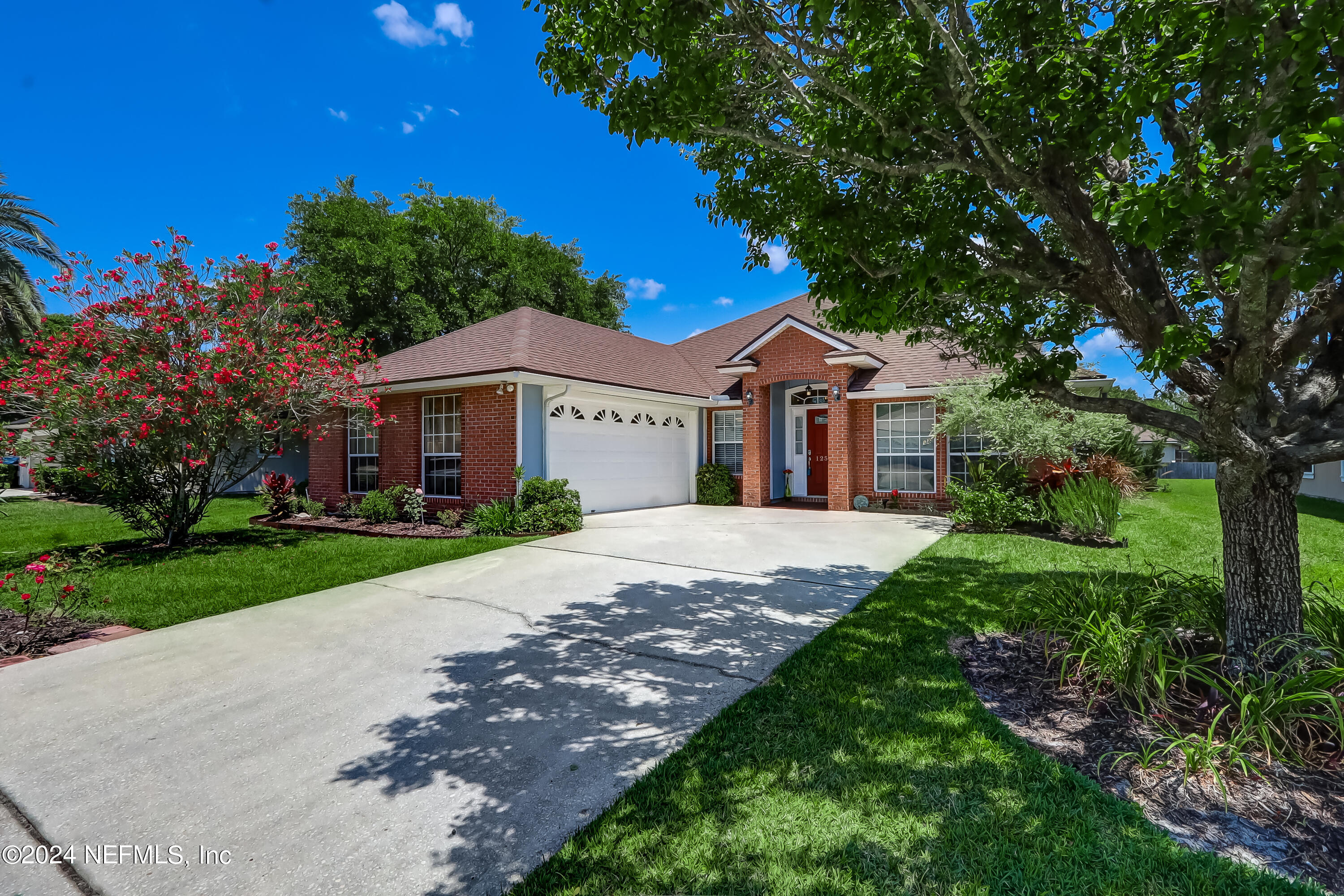 Jacksonville, FL home for sale located at 12571 Hidden Gardens Drive W, Jacksonville, FL 32258
