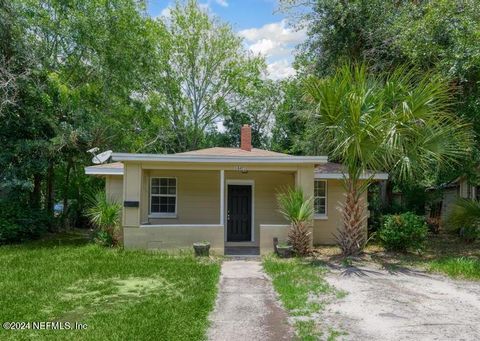 A home in Jacksonville