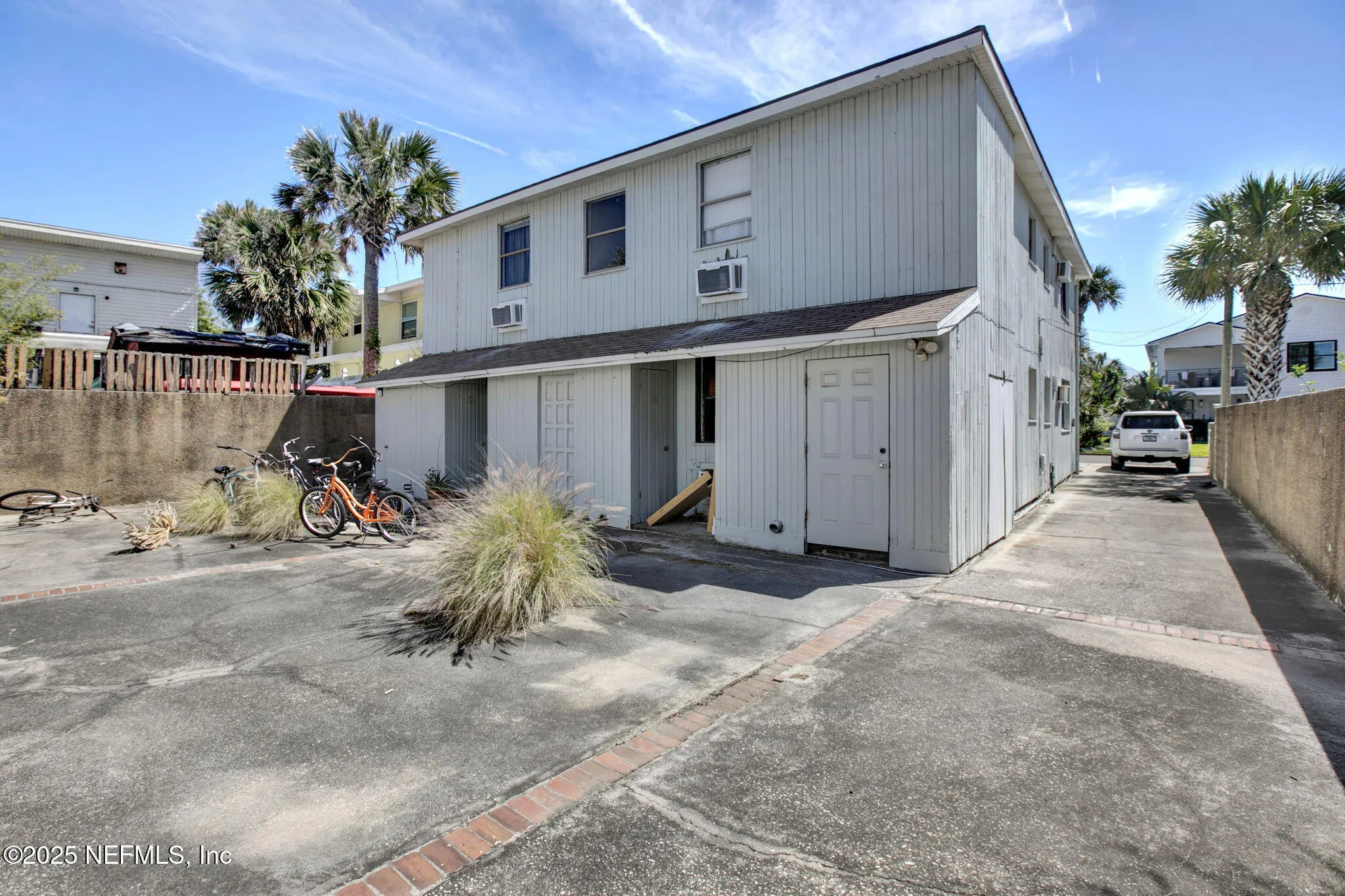 Neptune Beach, Florida 32266, United States, 3 Bedrooms Bedrooms, ,3 BathroomsBathrooms,Residential,Pending,100760