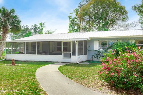 A home in Palatka