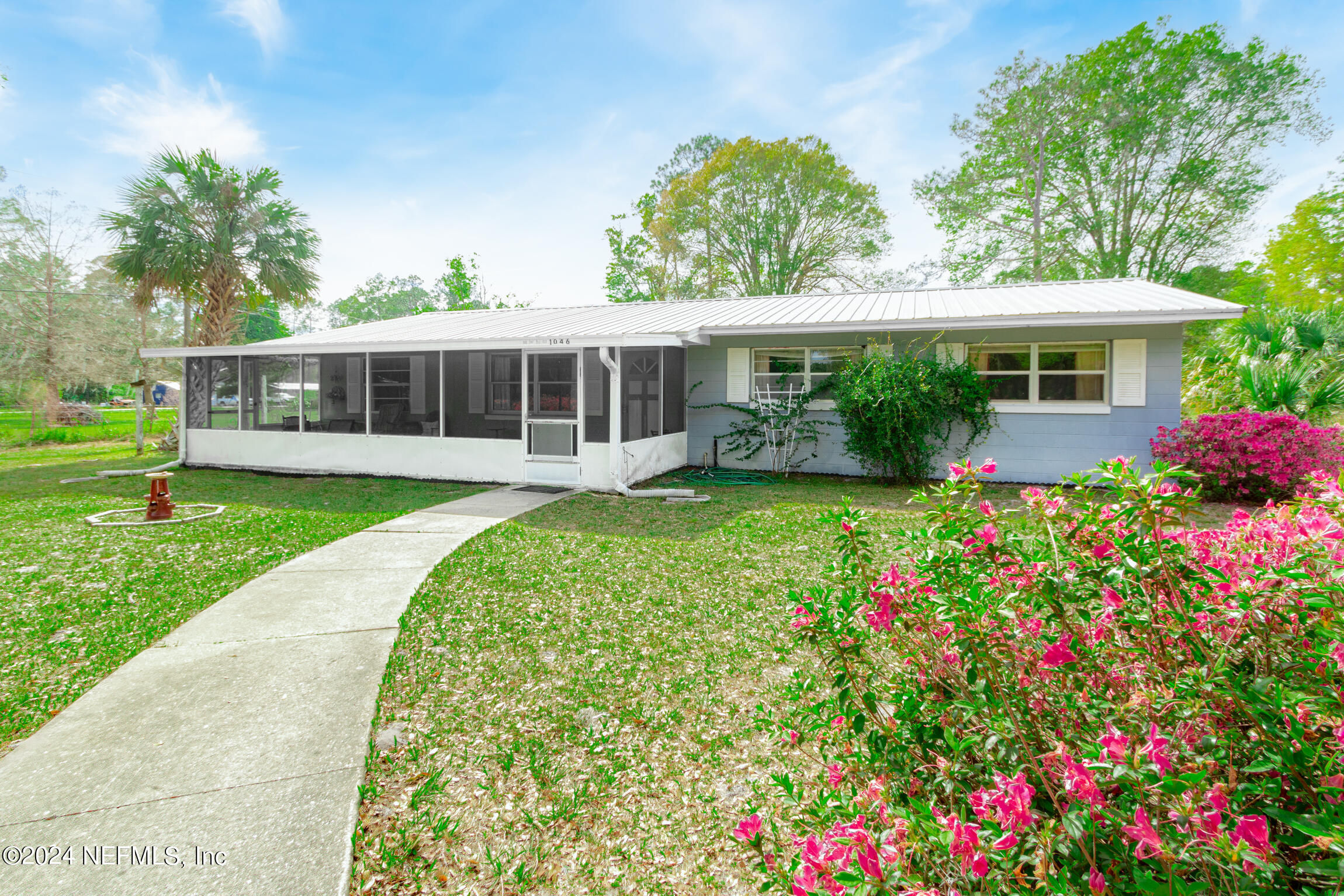 Palatka, FL home for sale located at 1046 S MOODY Road, Palatka, FL 32177
