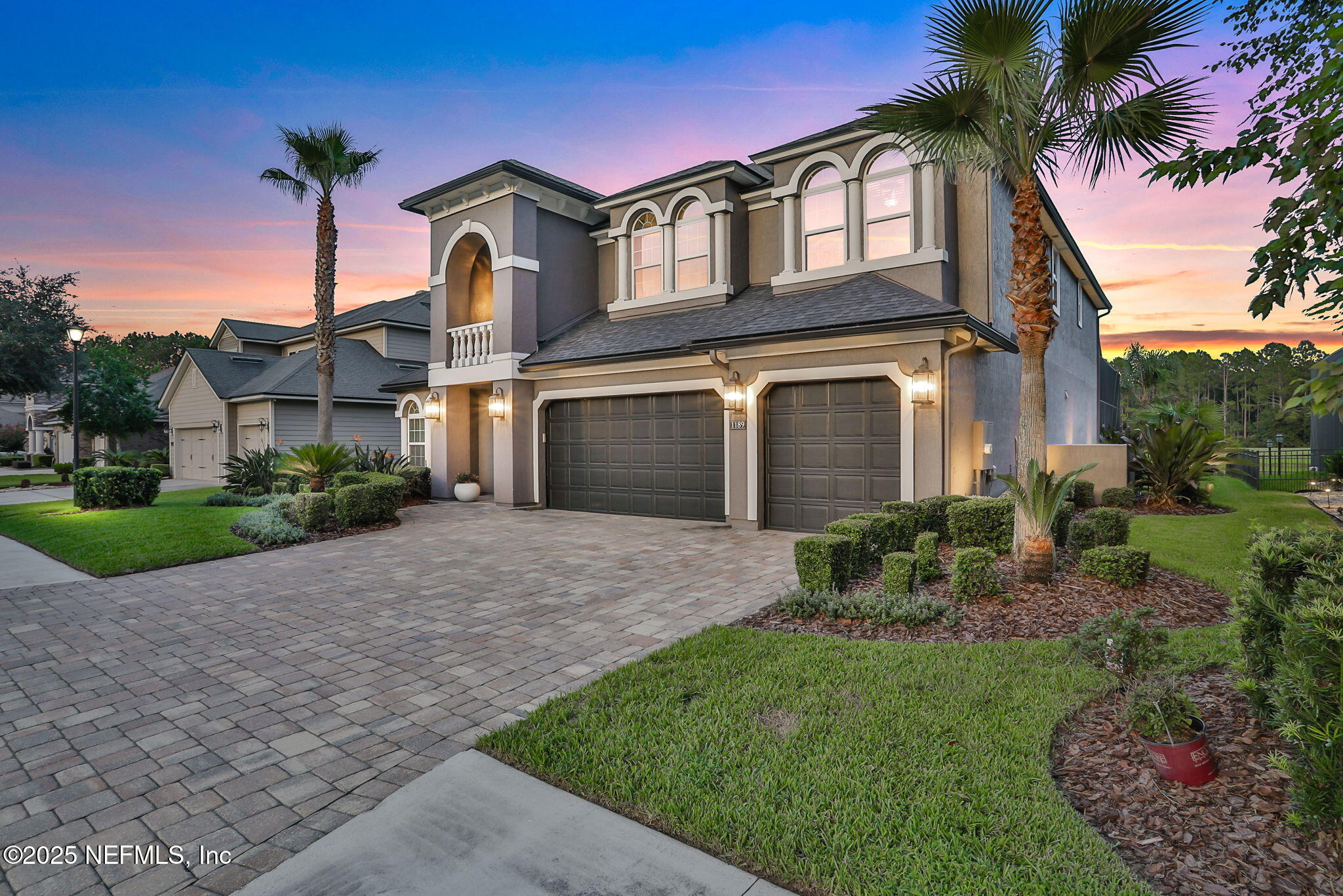 1189 AUTUMN PINES Drive