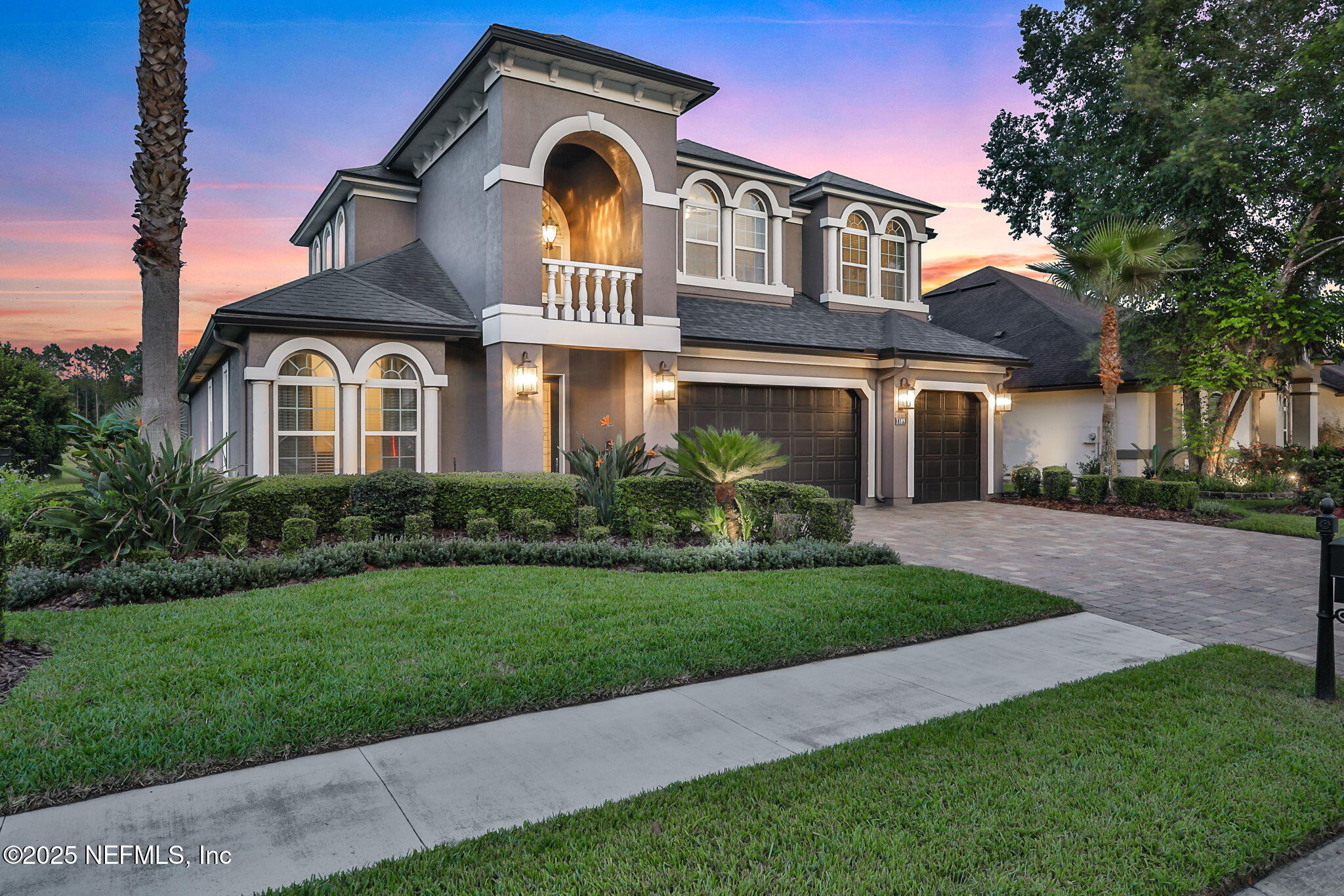 1189 AUTUMN PINES Drive