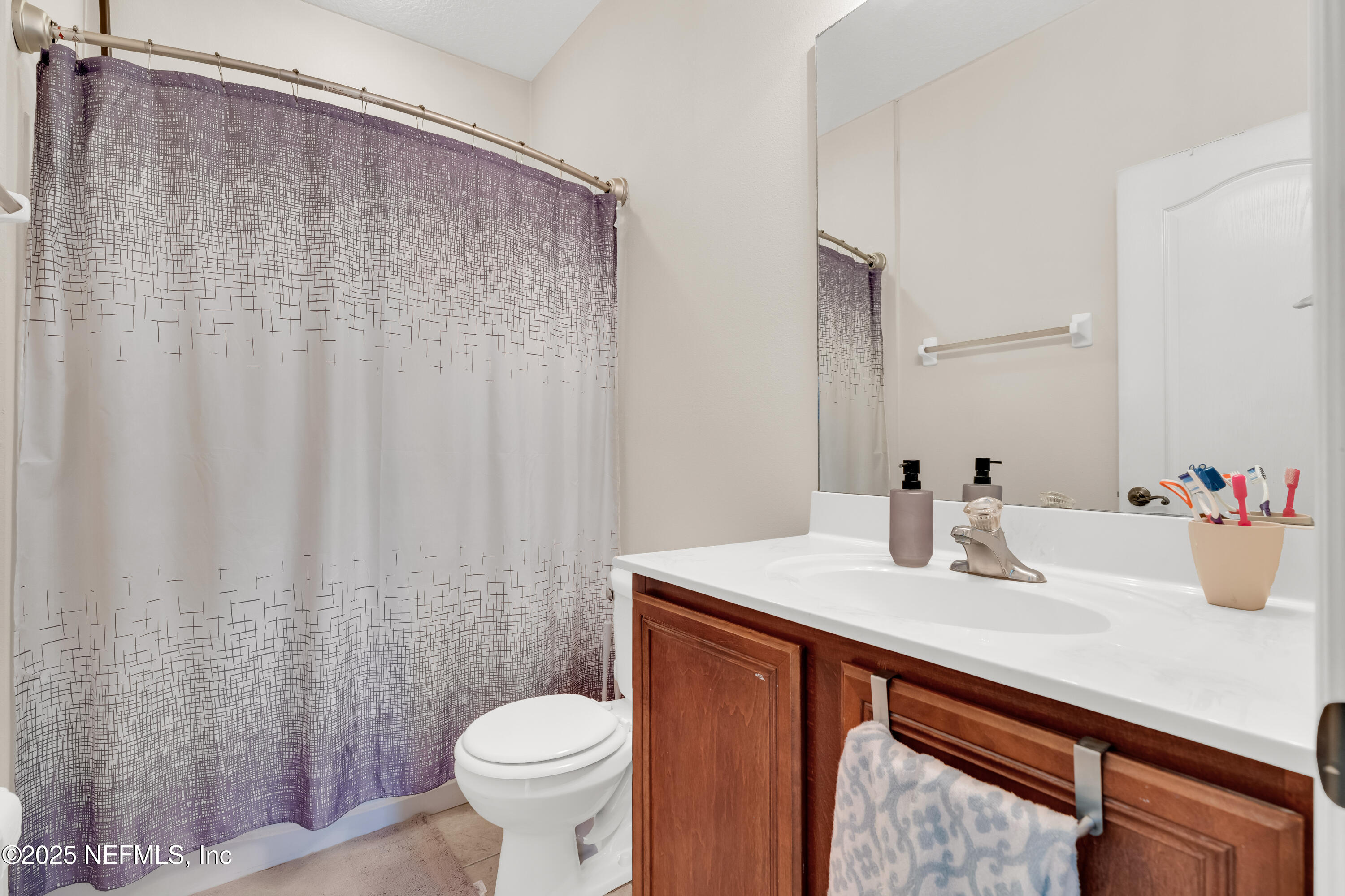 2622 KERMIT Court