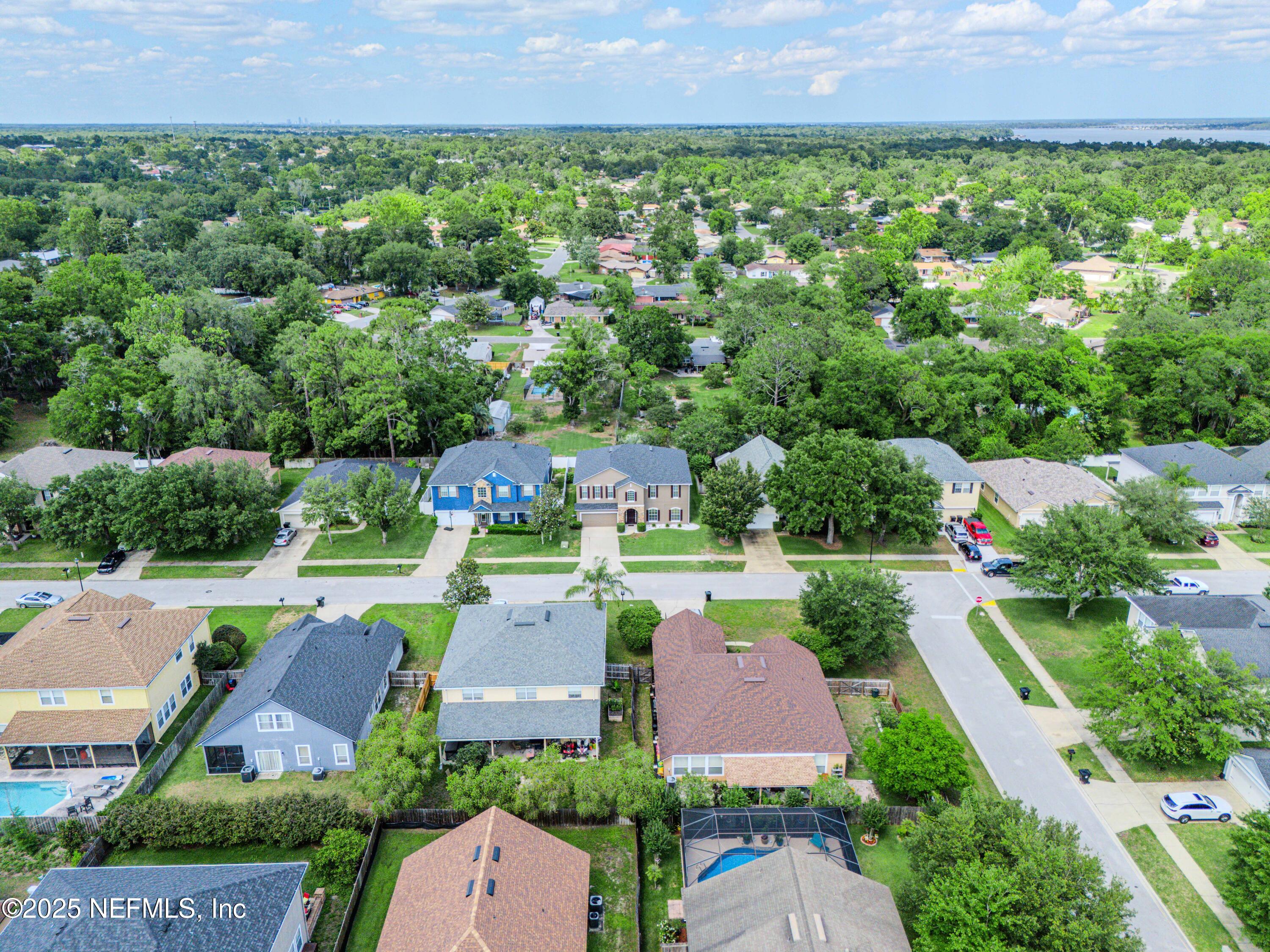 2622 KERMIT Court