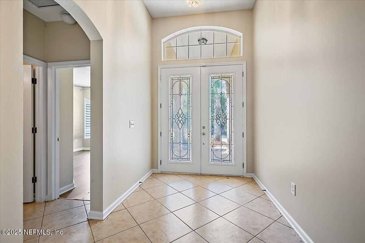 2411 GOLFVIEW Drive