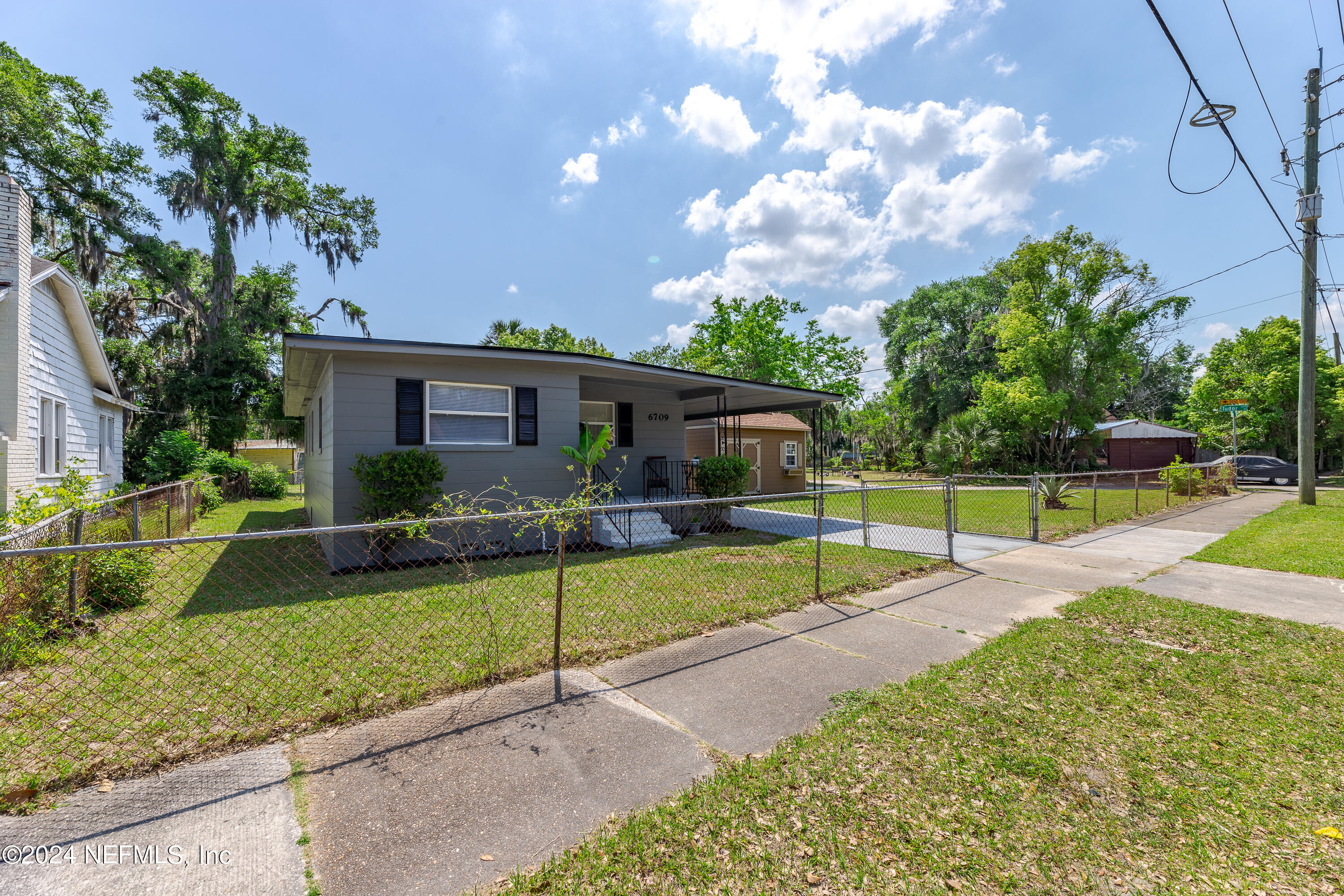 Jacksonville, FL home for sale located at 6709 N Pearl Street, Jacksonville, FL 32208