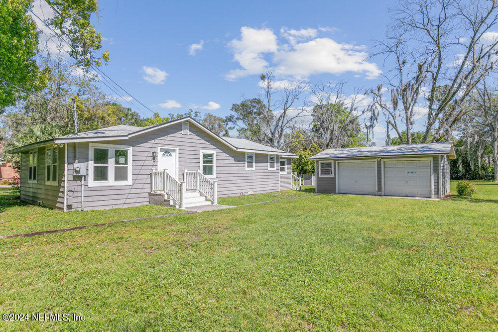 Jacksonville, FL home for sale located at 14011 HOLLINGS Street, Jacksonville, FL 32218