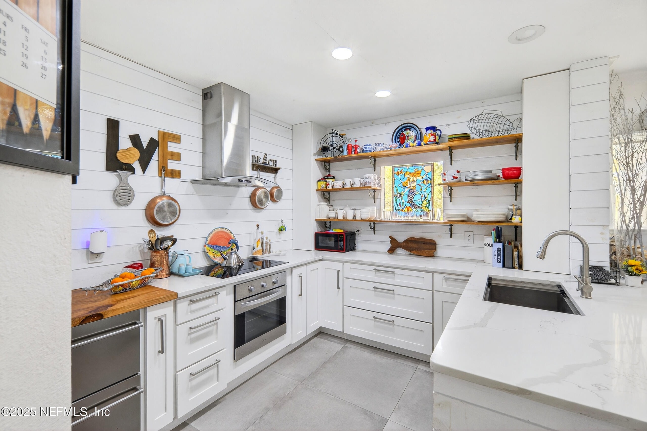 1800 THE GREENS Way #110