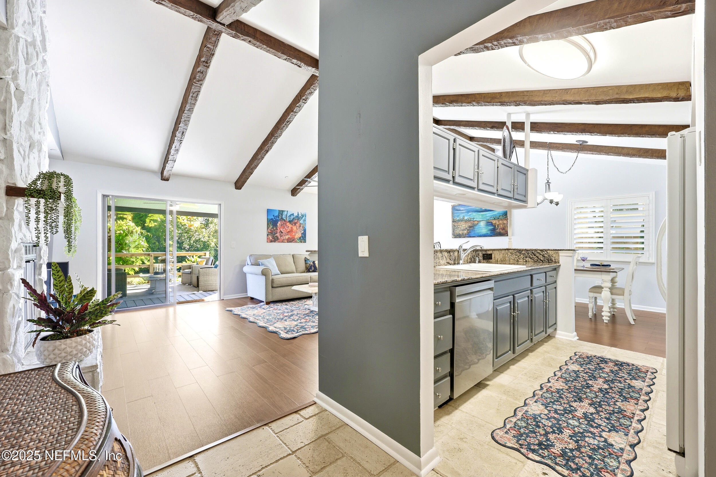 721 SANDY OAKS Court