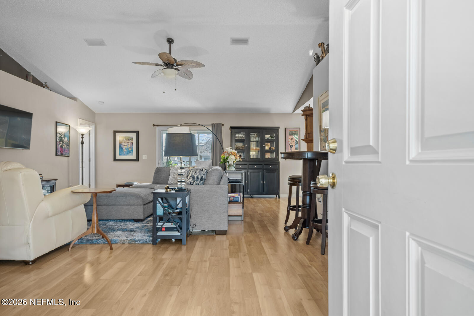 237 ST THOMAS Street