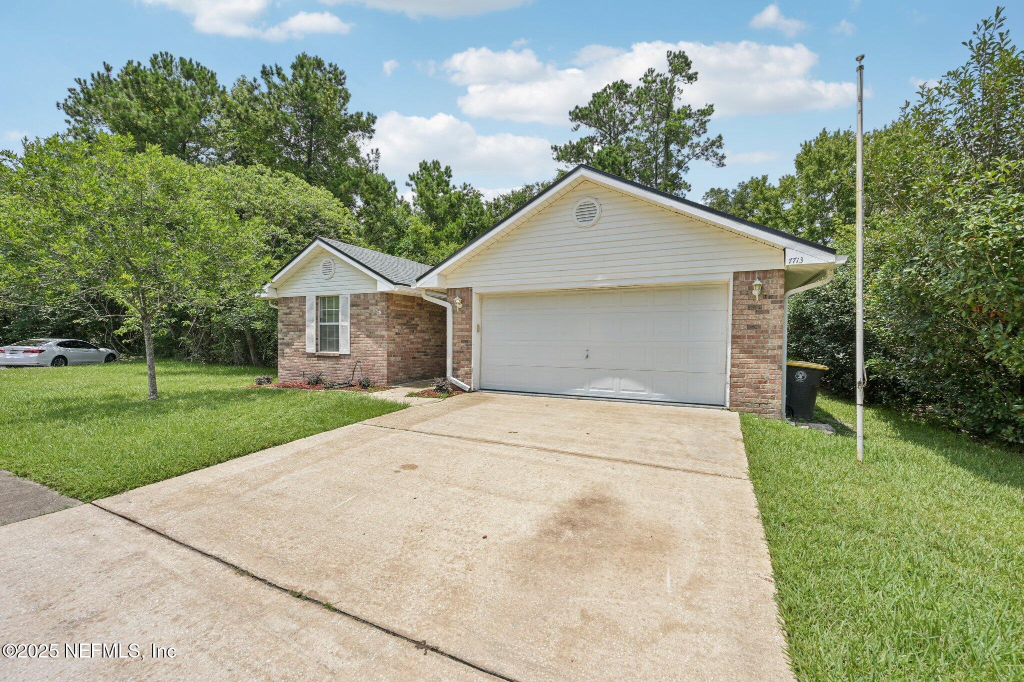 7713 LOOKOUT POINT Drive