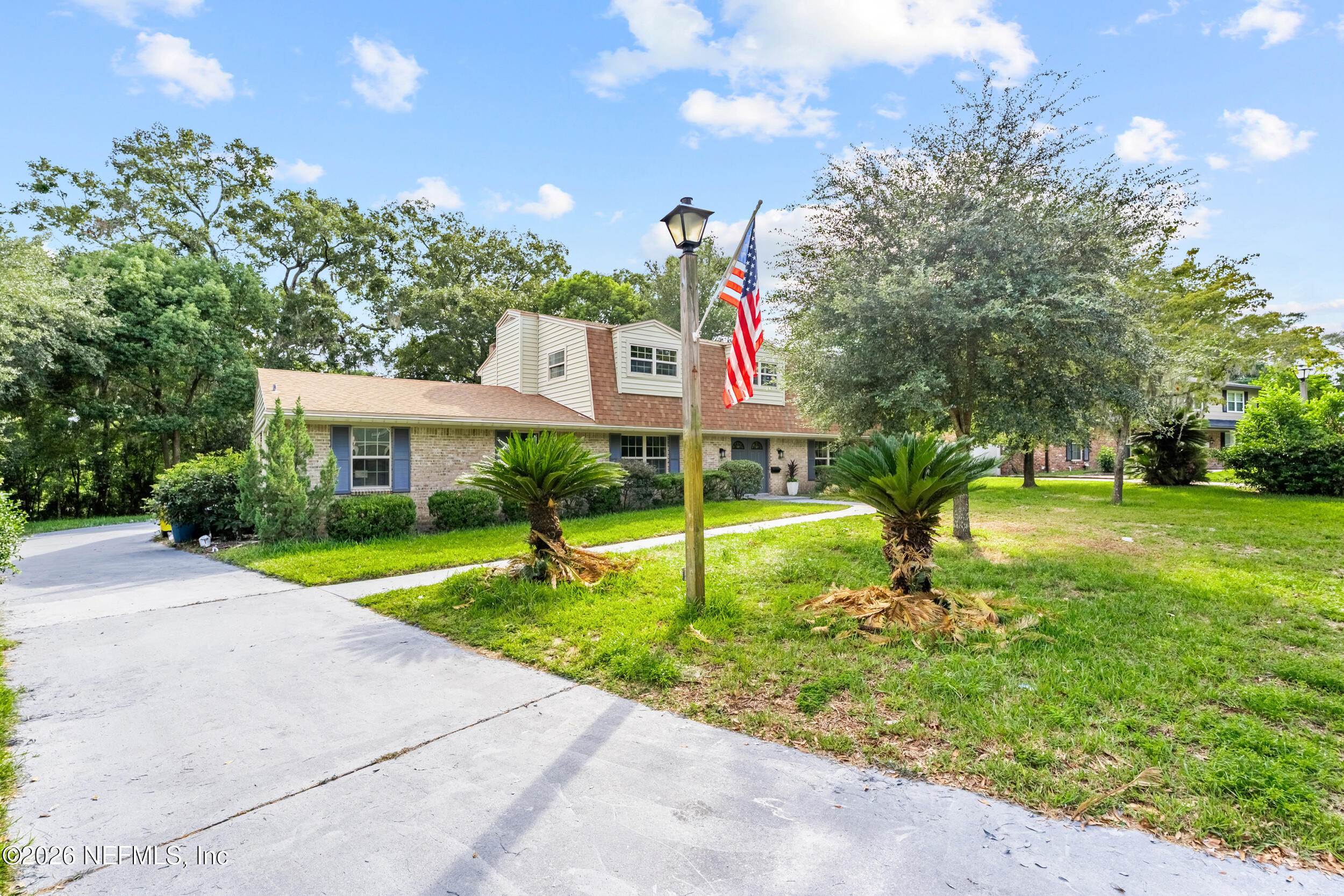 3510 SANDBURG Road
