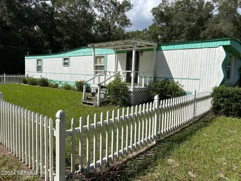 8232 Swan Lake Road, Melrose, FL 32666 - MLS#: 2056002