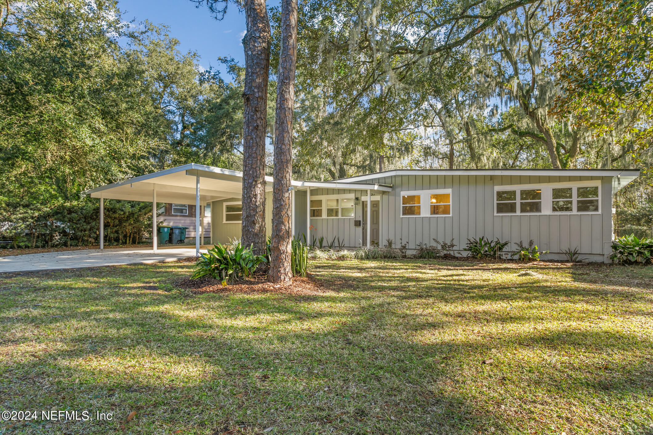 Jacksonville, FL home for sale located at 3037 Kline Road, Jacksonville, FL 32246