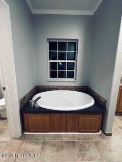 301 E COCHRAN Avenue