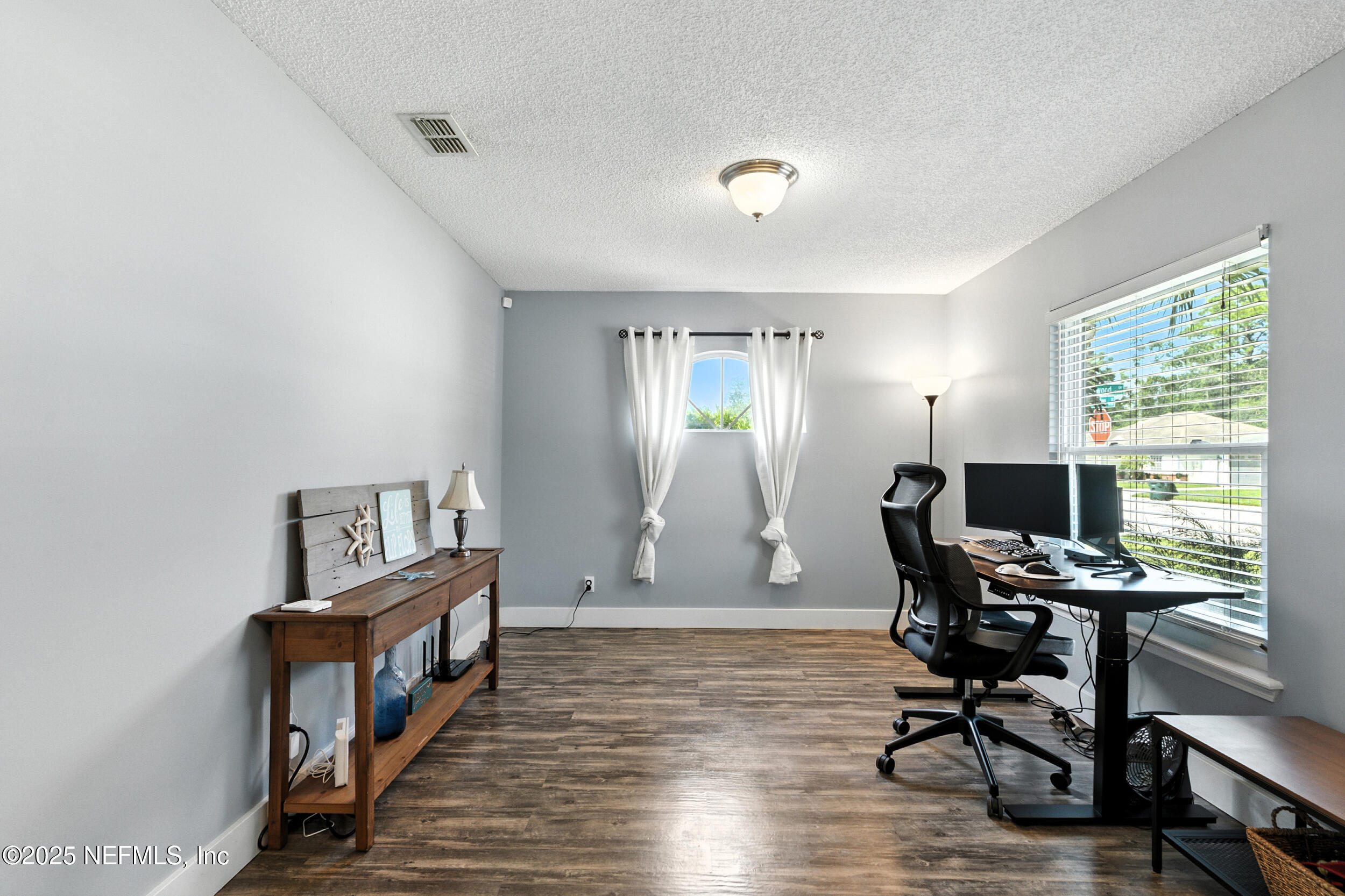 3010 FARRINGTON Street