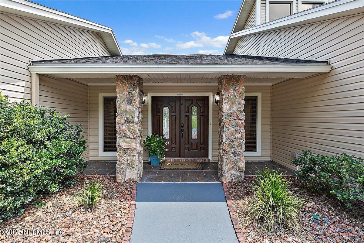 777 ARTHUR MOORE Drive