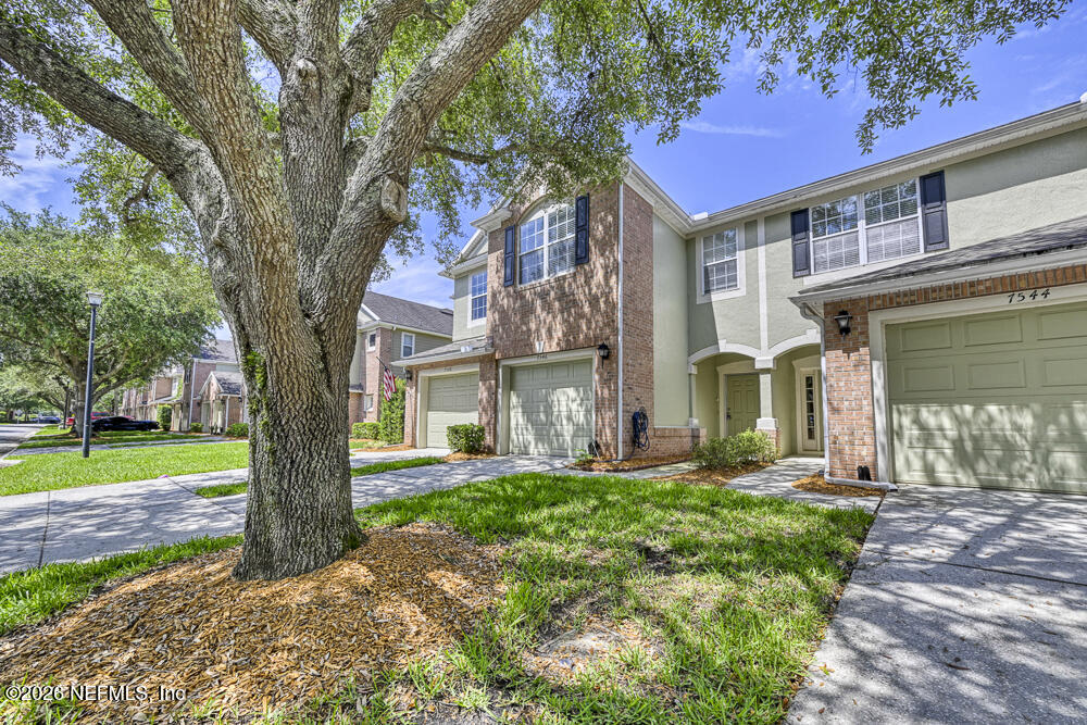 7546 SCARLET IBIS Lane