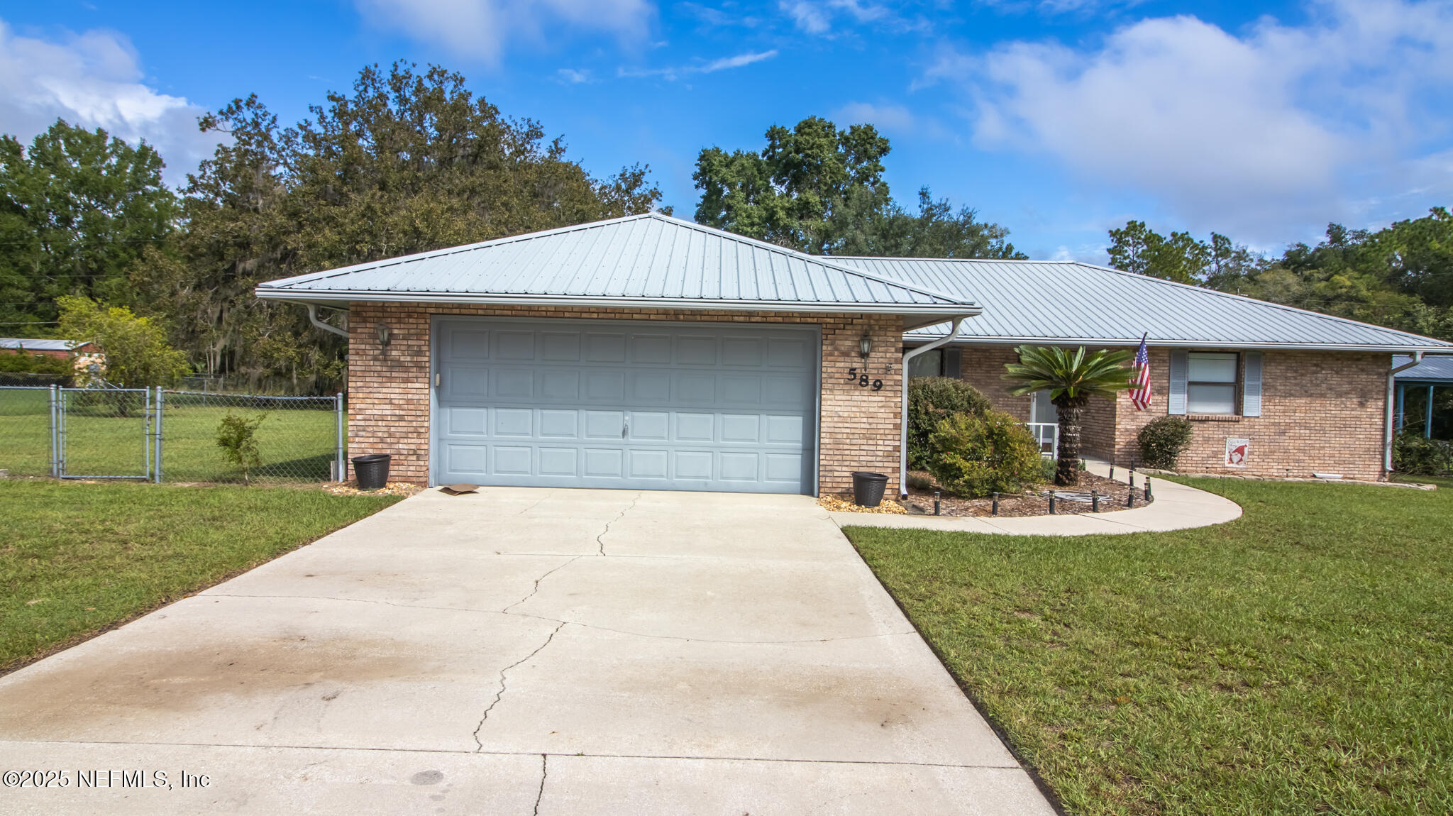 589 SE 71ST Street