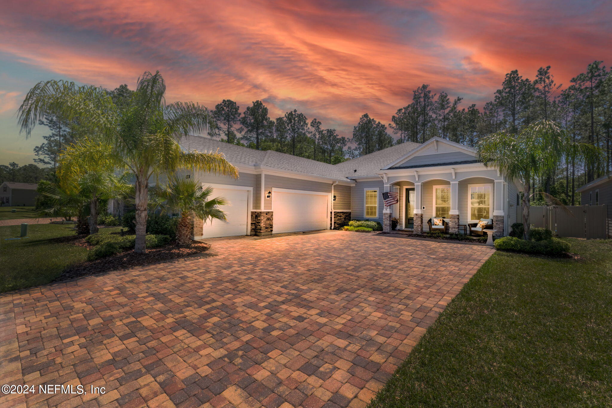 St Augustine, FL home for sale located at 640 Glorieta Drive, St Augustine, FL 32095