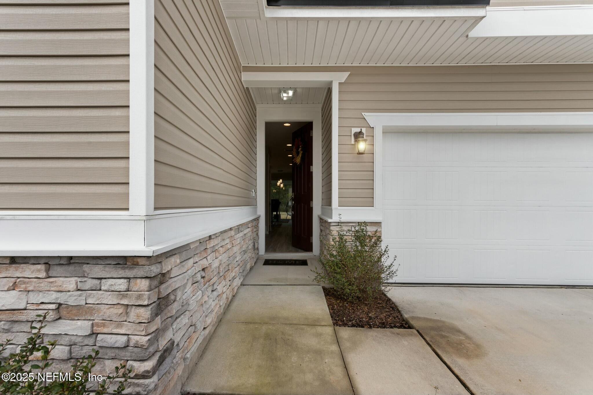 1116 PERSIMMON Drive