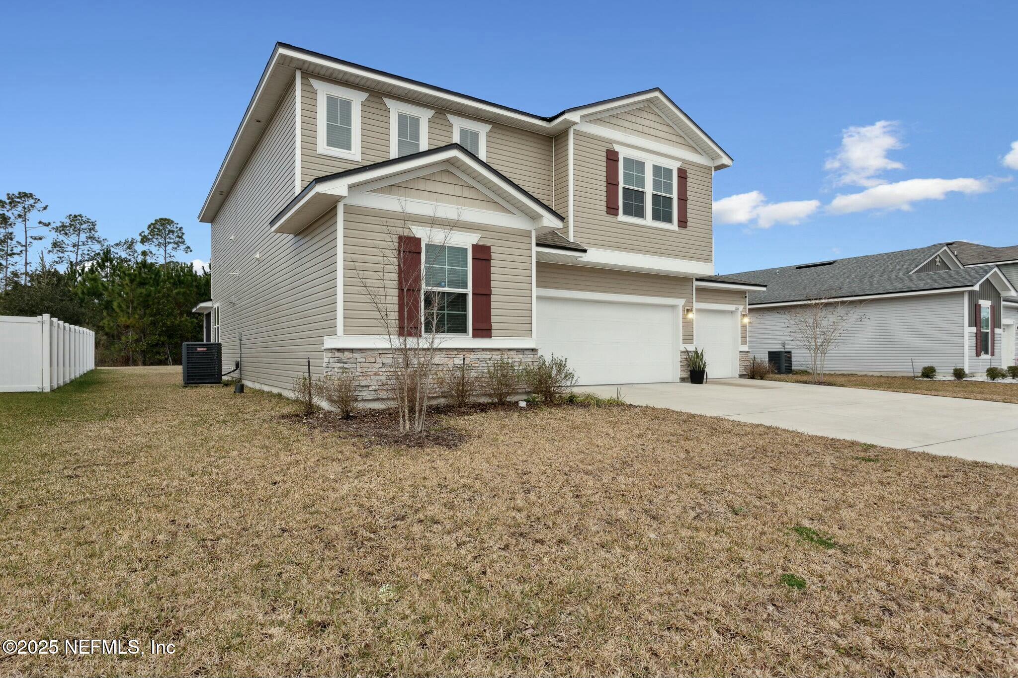 1116 PERSIMMON Drive