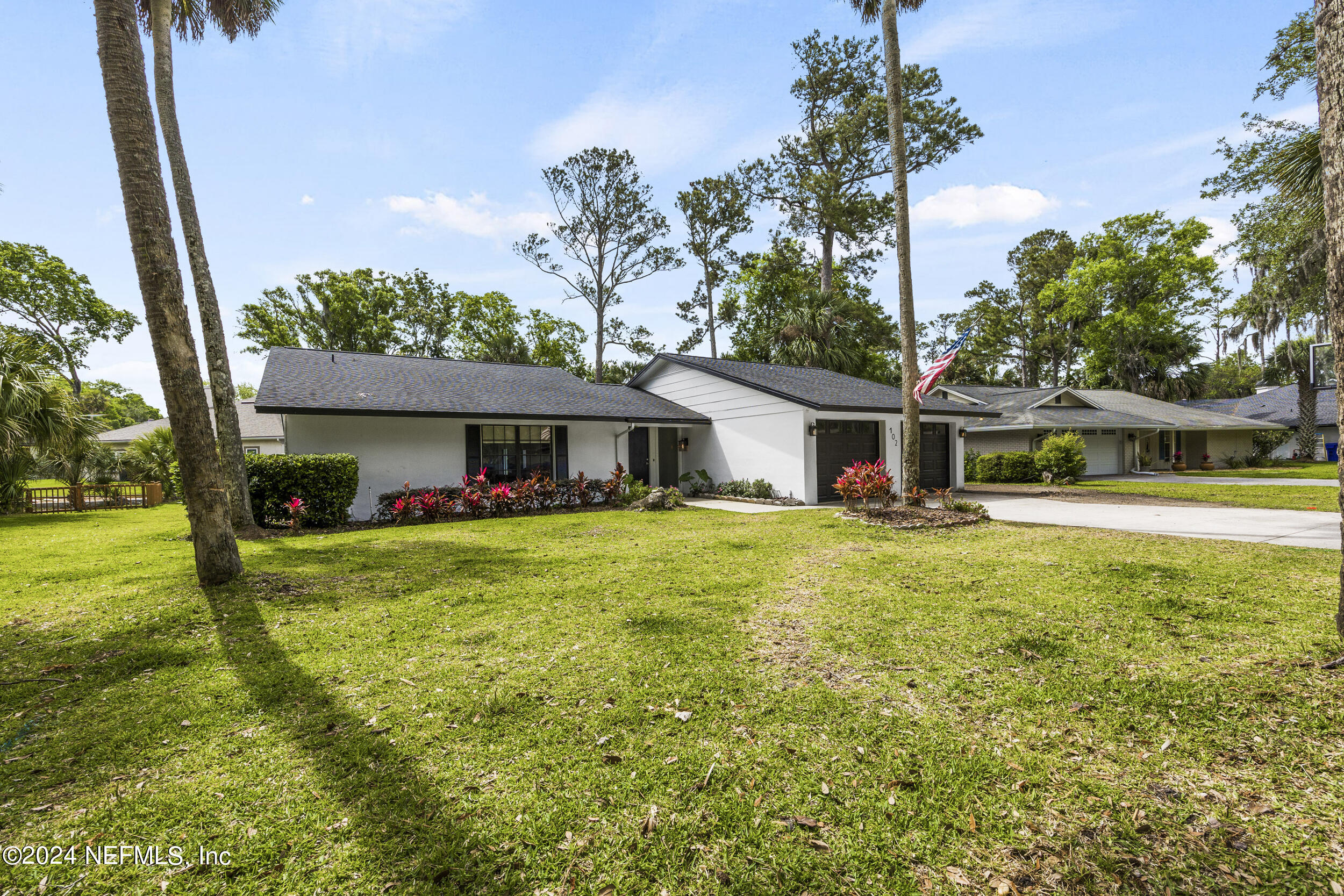 Ponte Vedra Beach, FL home for sale located at 102 Nina Court, Ponte Vedra Beach, FL 32082